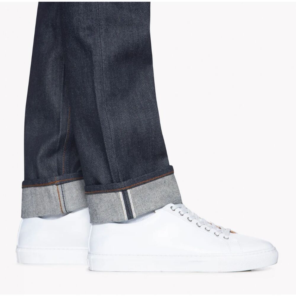 The Unbranded Brand UB201 Tapered Fit 14.5oz Indigo Raw Selvedge Denim Jeans 30